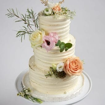 Bruidstaart Cosy Cakes met rozen